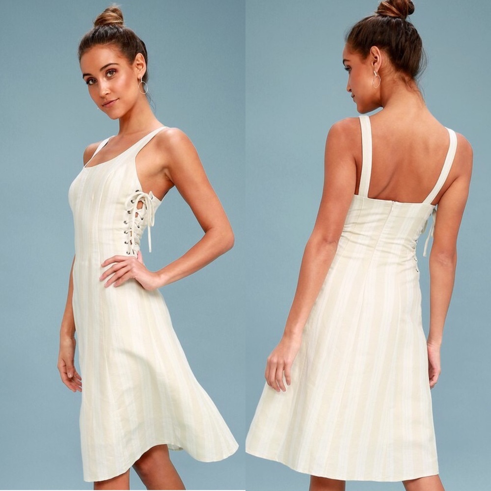 ASTR Linen Spring Midi Dress w/ Lace up Sides